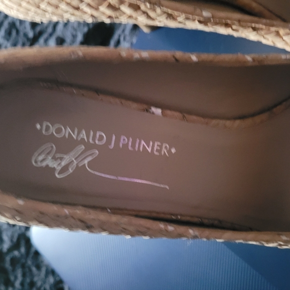 Donald J Pliner Carrie Pumps Woven Cork - Picture 6 of 10